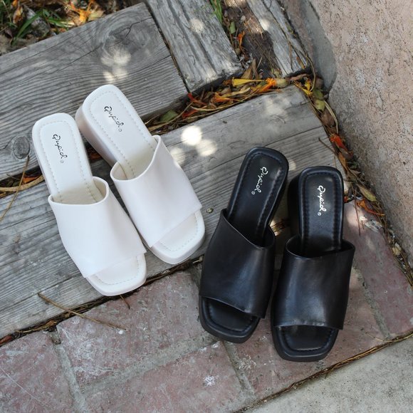 🆕️Influencer Edit Collection// Off White Platform Wedge Mule - Picture 10 of 10